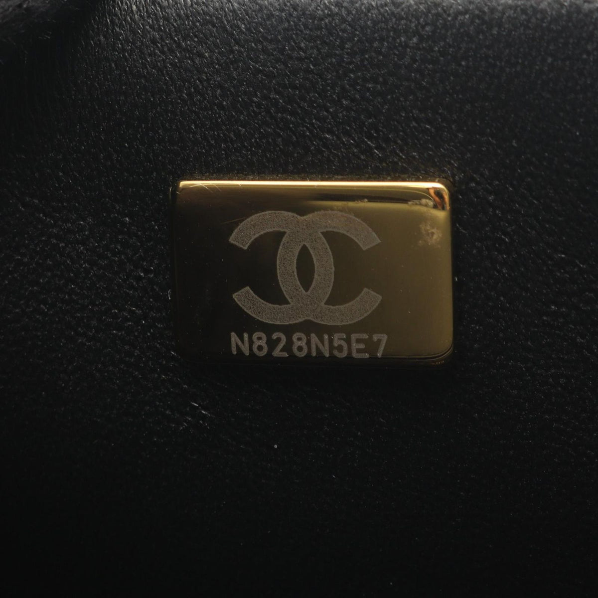 Chanel Shoulder Bag Boy Small Black Lambskin Chain — view 5