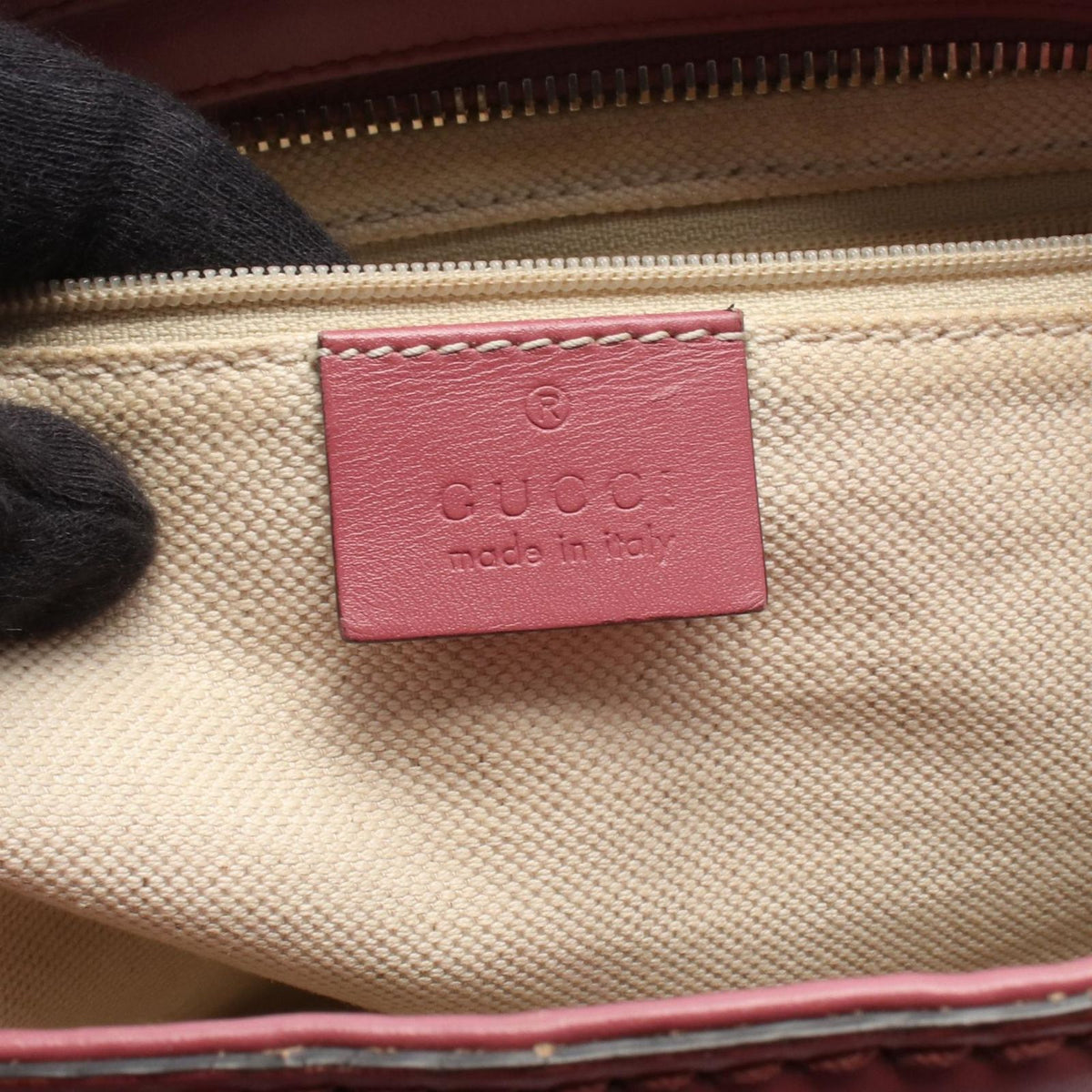 Gucci Shoulder Bag Beige Pink Canvas Leather GG Suki — view 4