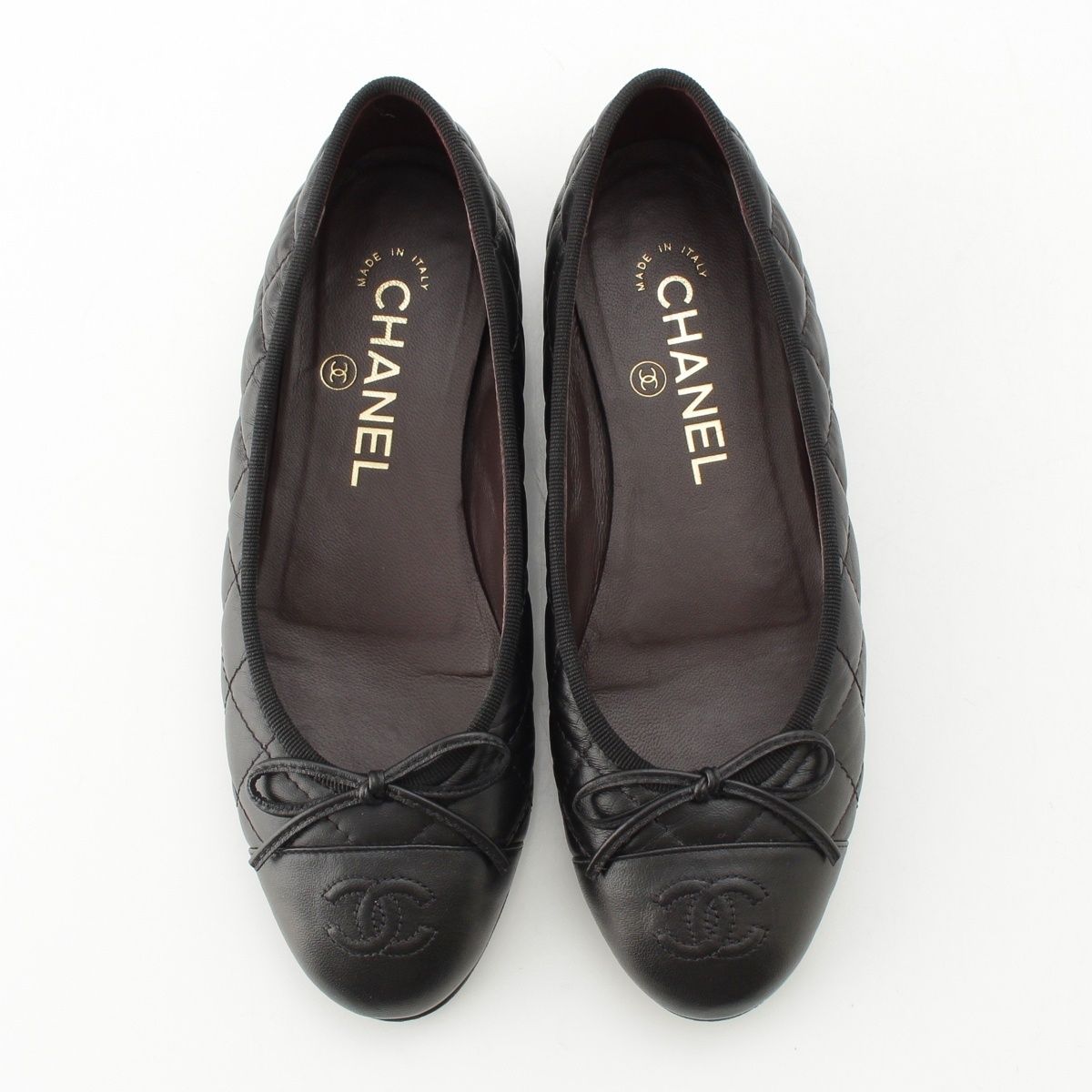 Chanel Leather CC Logo Quilted Ballerina Flat Pumps Shoes Black 35c — view 2