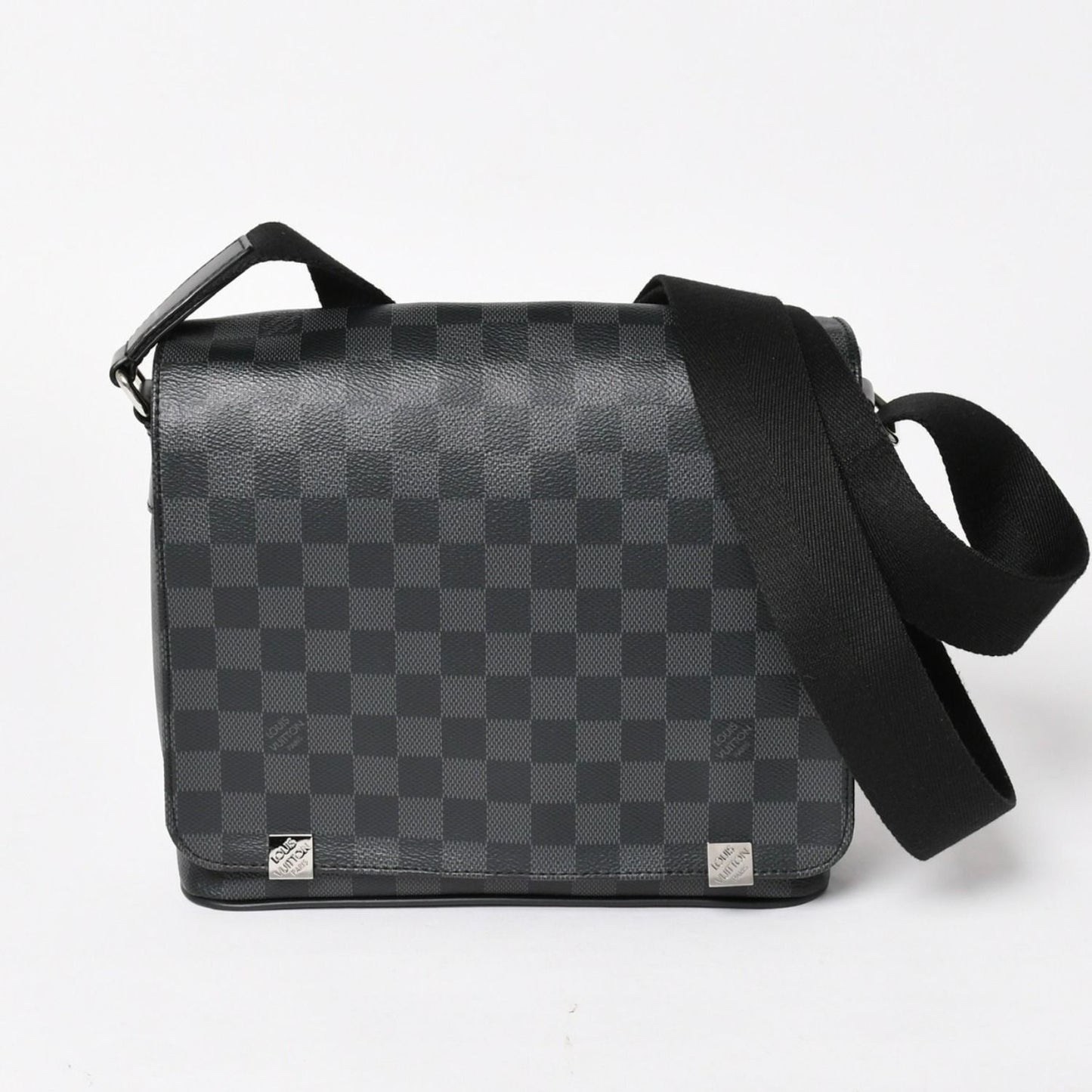 Louis Vuitton District PM Messenger Bag Damier Graphite Canvas Black Gray Silver
