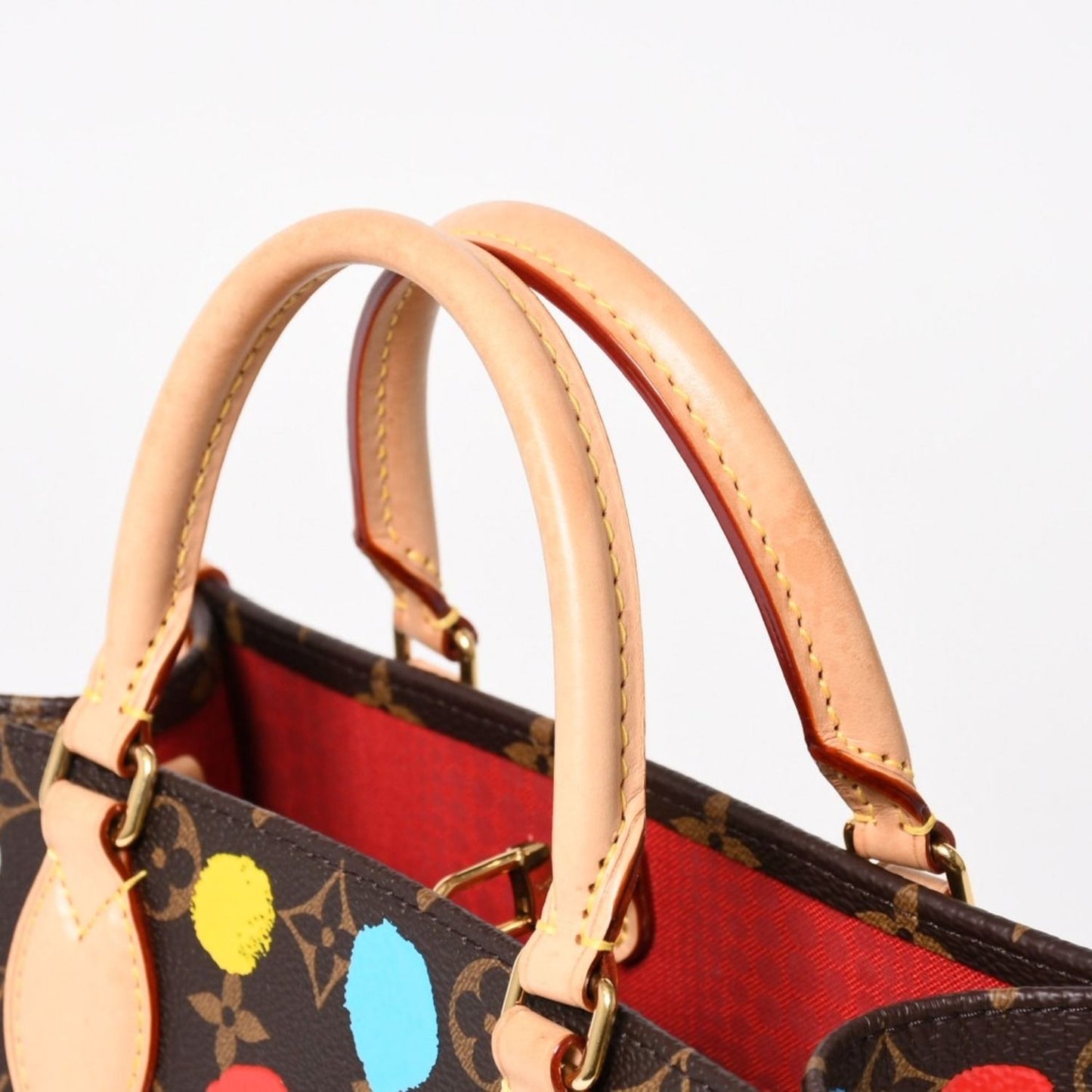 Louis Vuitton 2-Way Shoulder Bag On The Go PM Yayoi Kusama Dot Paint — view 7