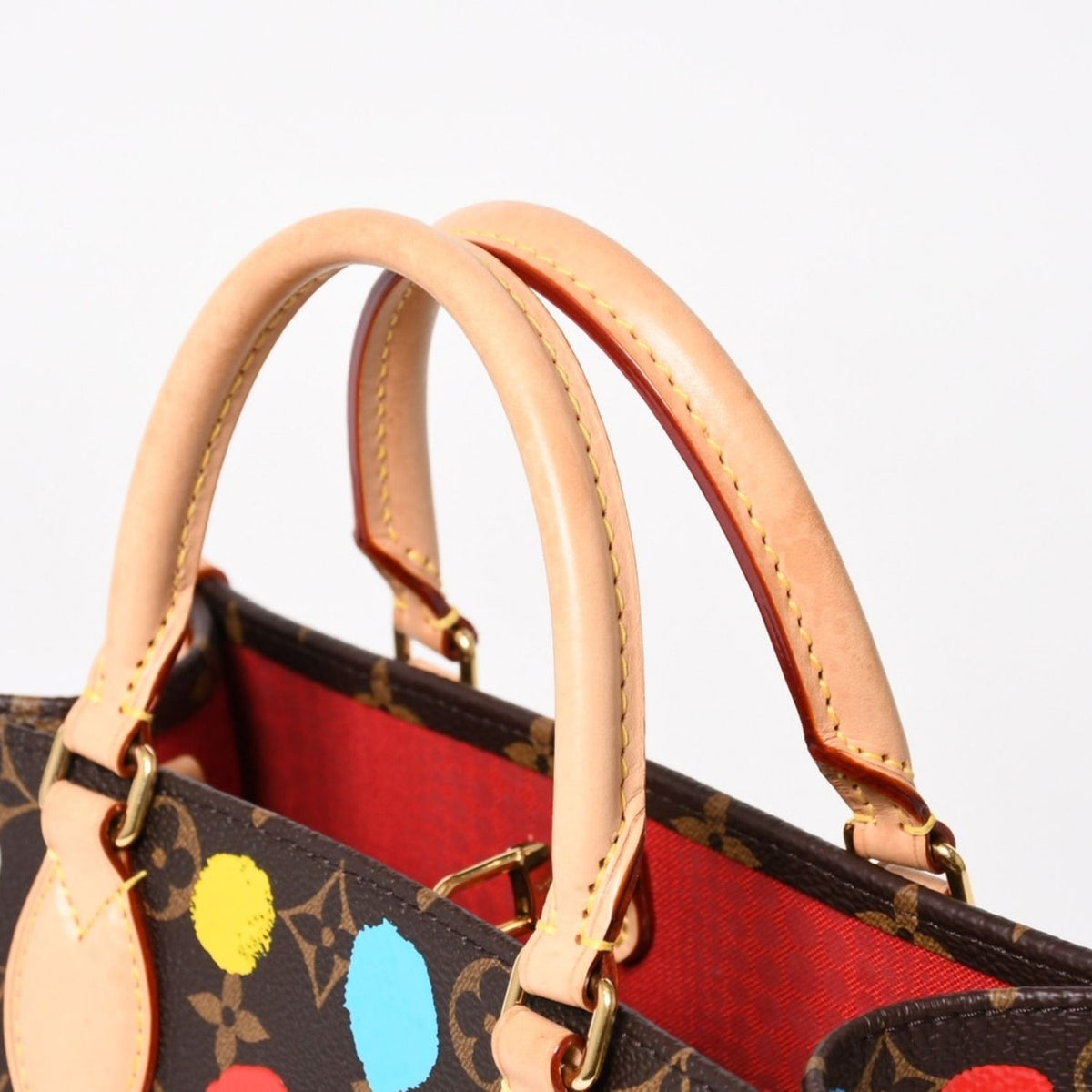Louis Vuitton 2-Way Shoulder Bag On The Go PM Yayoi Kusama Dot Paint — view 7