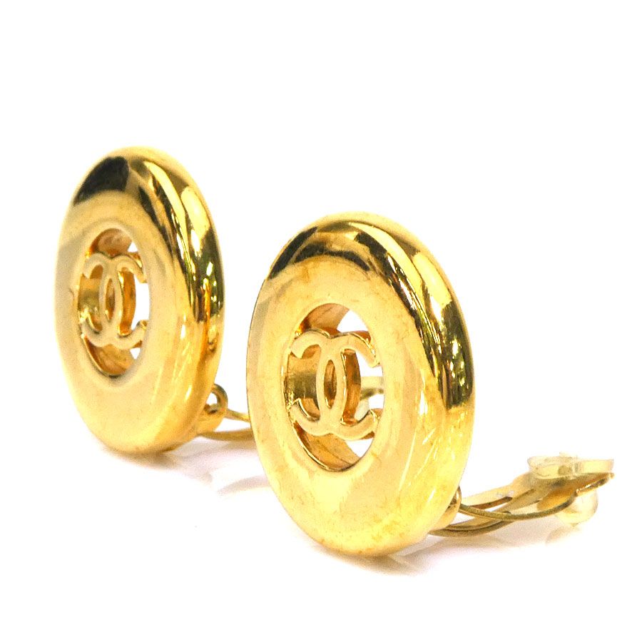 Chanel Earrings Gold — view 3