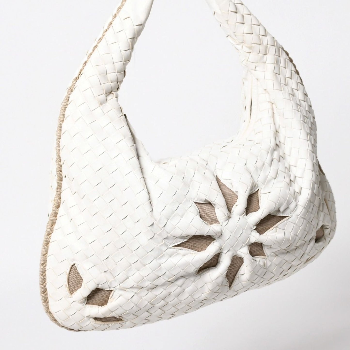 Bottega Veneta Hobo Shoulder Bag Intrecciato White Ivory — view 3