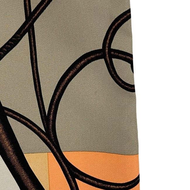 Hermes Shoulder Bag Silky City PM Gray Beige Leather Silk — view 8