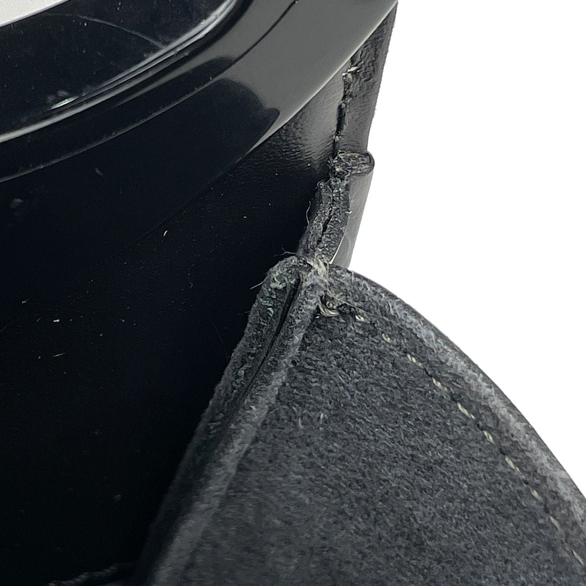 Louis Vuitton Shoulder Bag Epi Noir — view 6