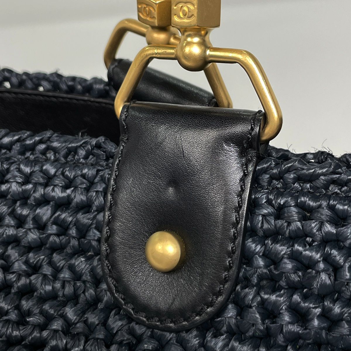 Chanel CC Logo Chain Tote Shoulder Bag Raffia Navy — view 6