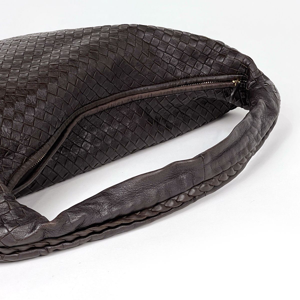 Bottega Veneta Shoulder Bag Intrecciato Leather Brown — view 5