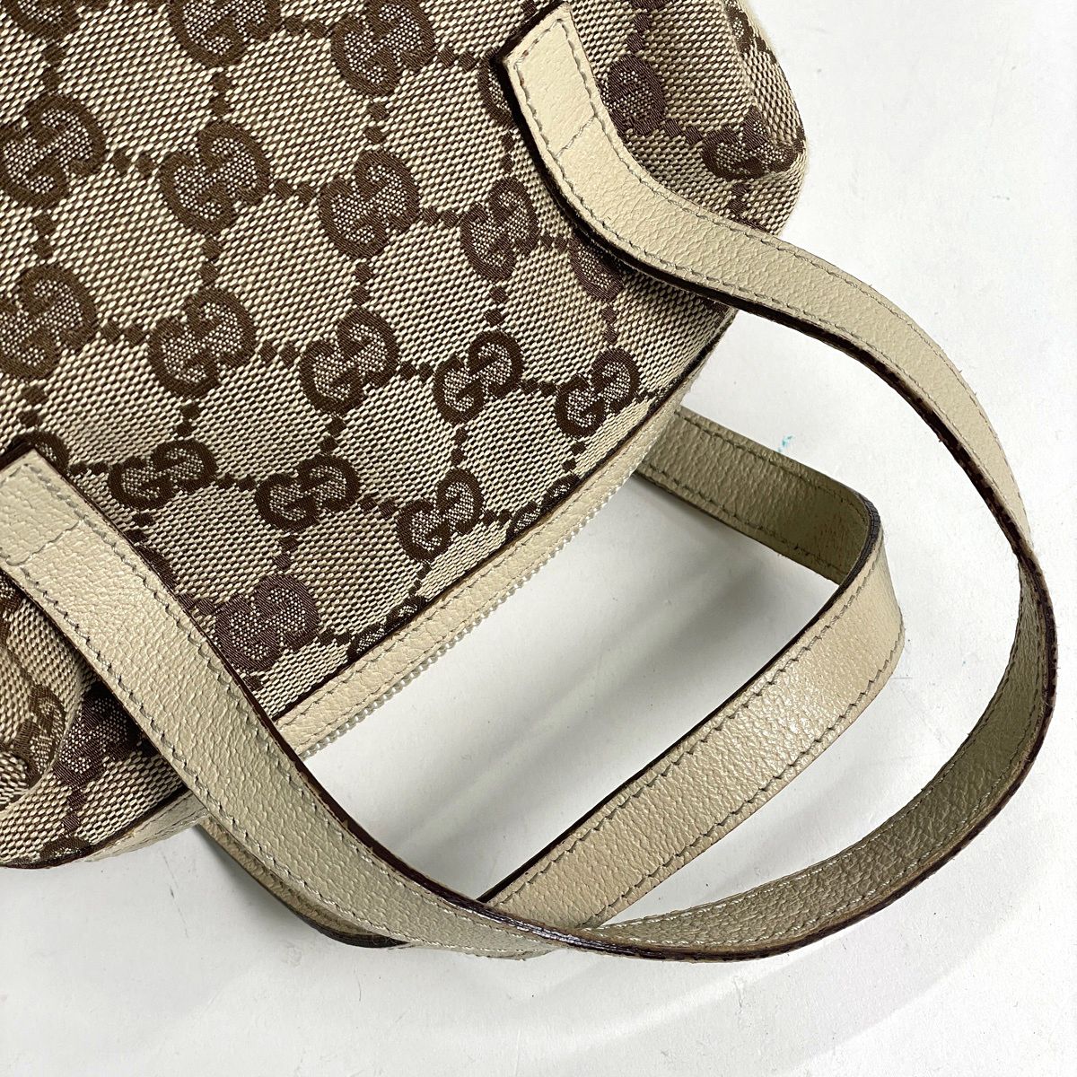 Gucci Handbag GG Pattern Canvas Beige White — view 6
