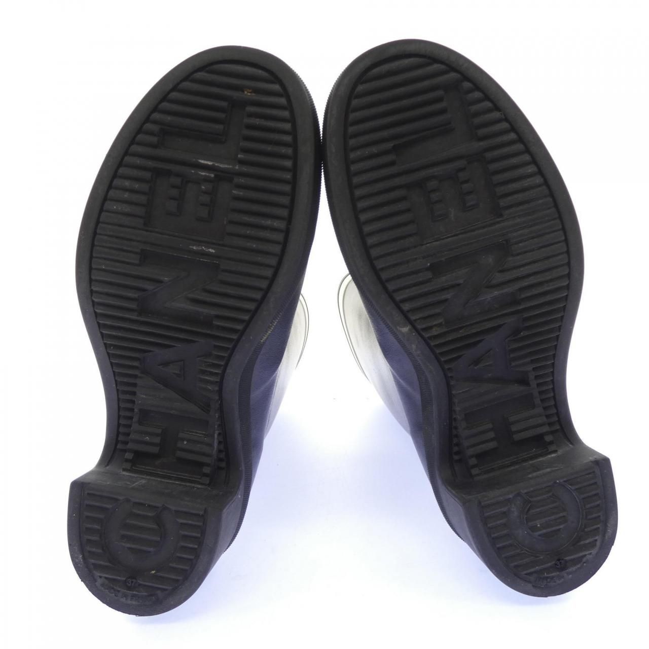 Chanel Long Boots Black — view 4