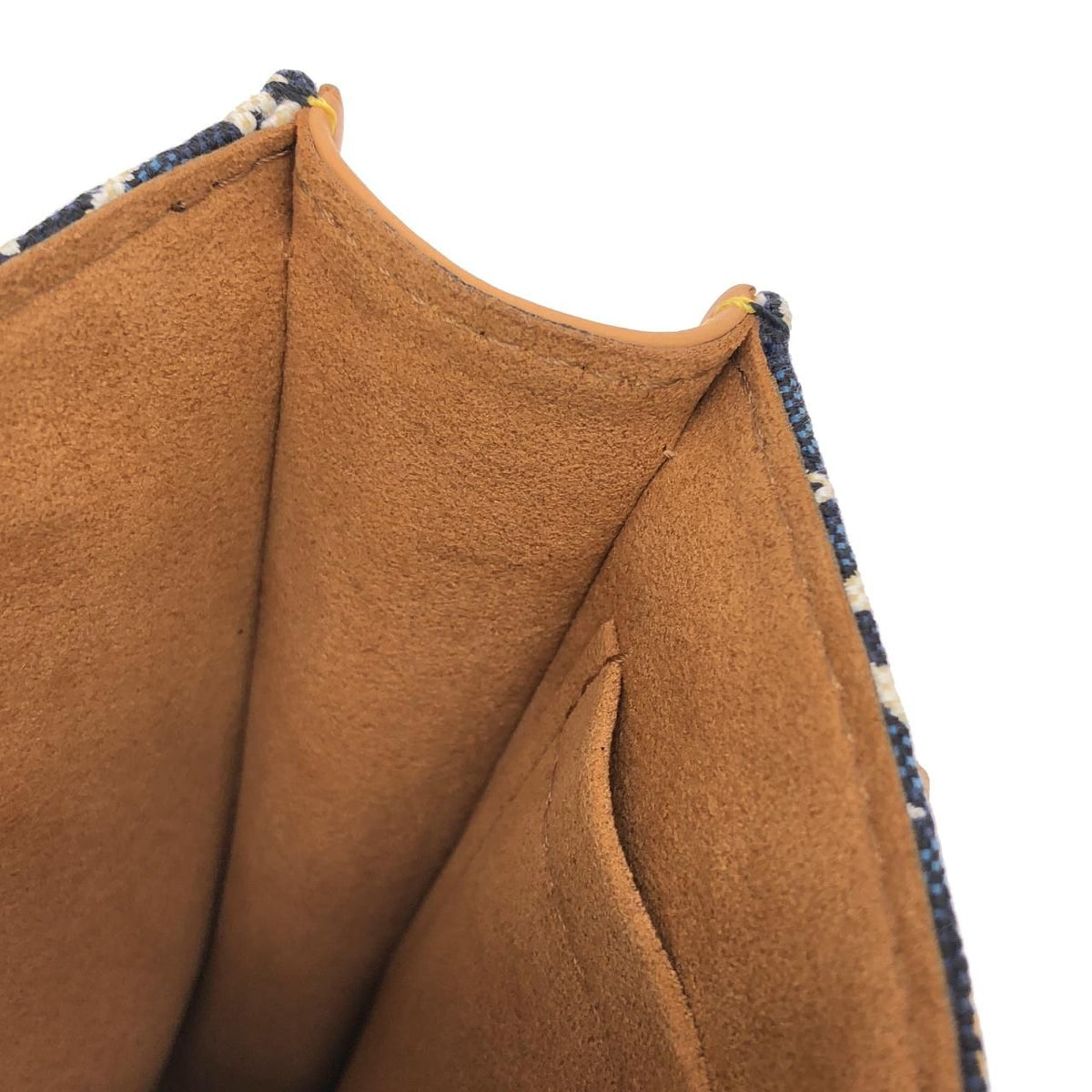 Louis Vuitton Petite Sac Plat — view 8