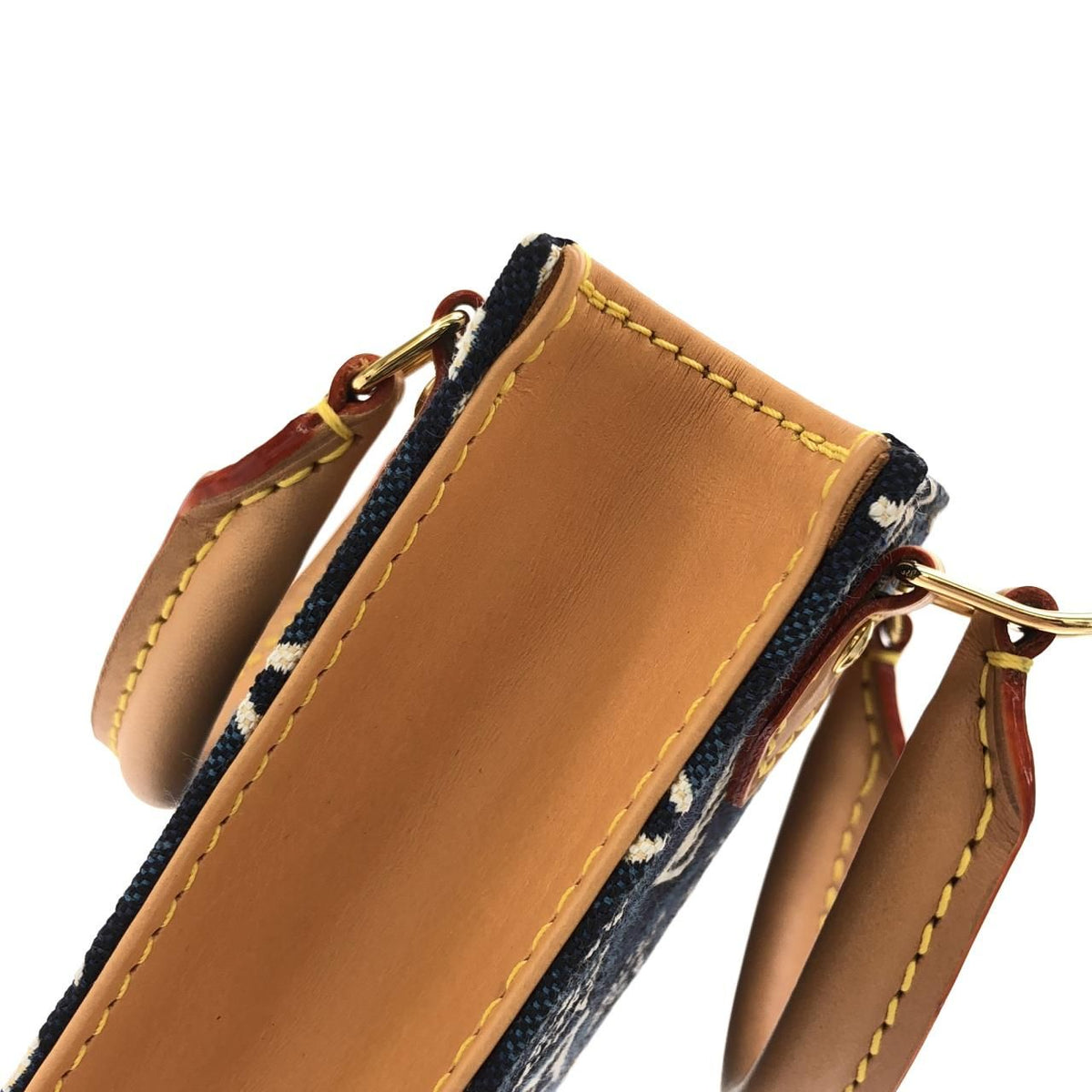 Louis Vuitton Petite Sac Plat — view 3