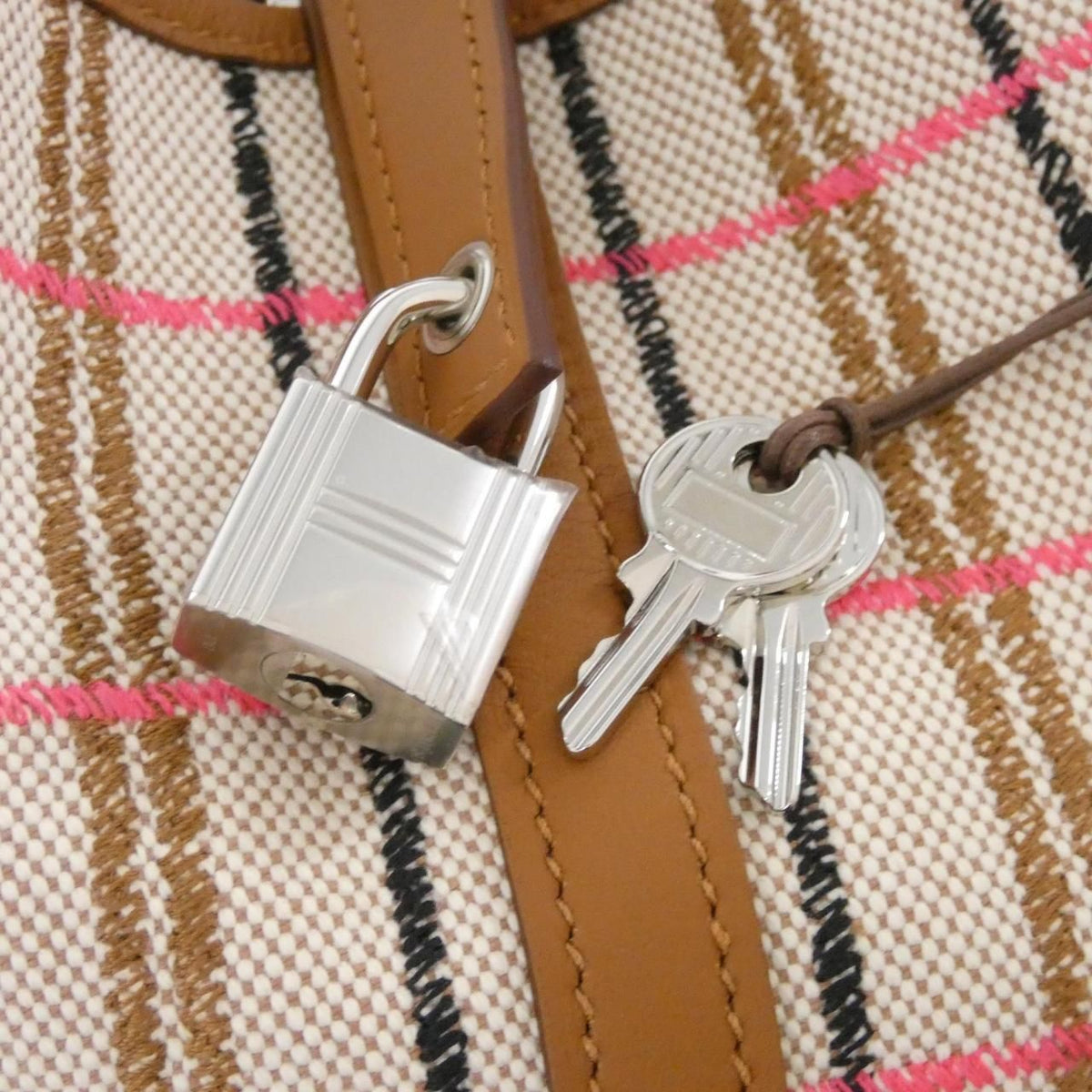 Hermes Couverture Carre Picotin Lock PM — view 3