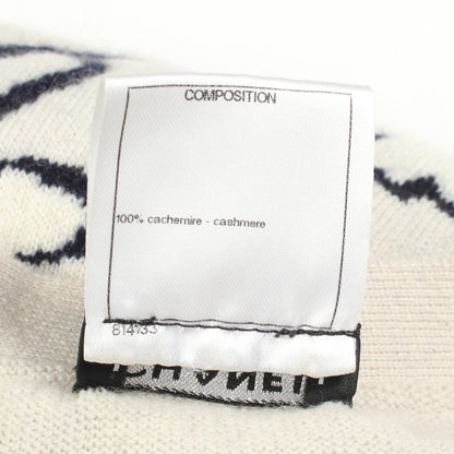 Chanel Cardigan Floral Neck White Cashmere — view 4