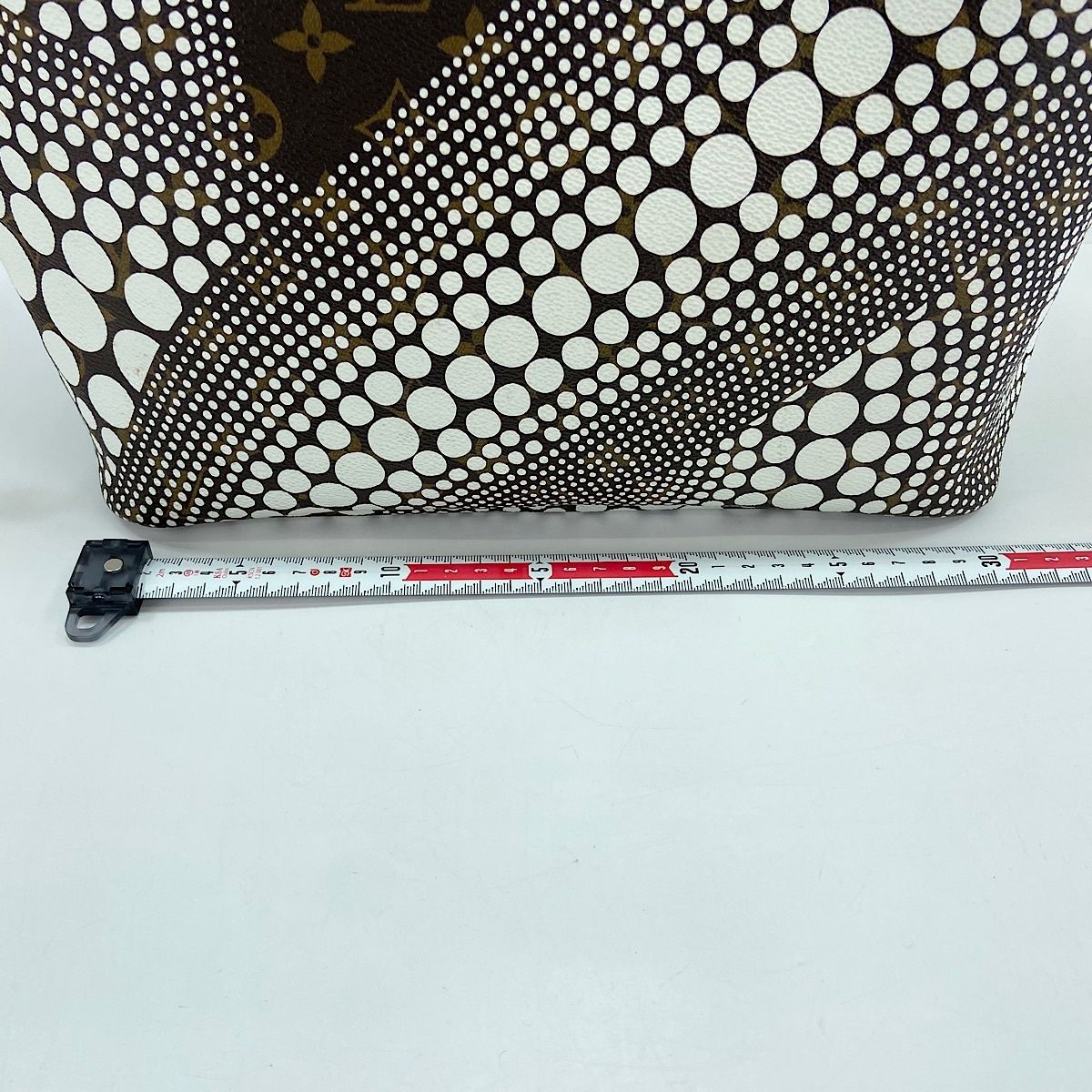 Louis Vuitton Tote Bag Yayoi Kusama Neverfull MM — view 4