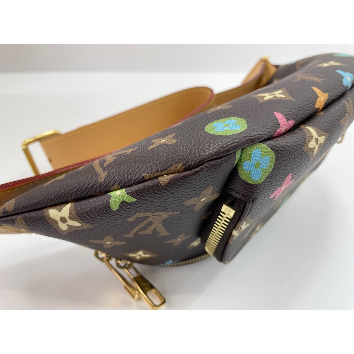 Louis Vuitton Waist Bag Rush — view 7
