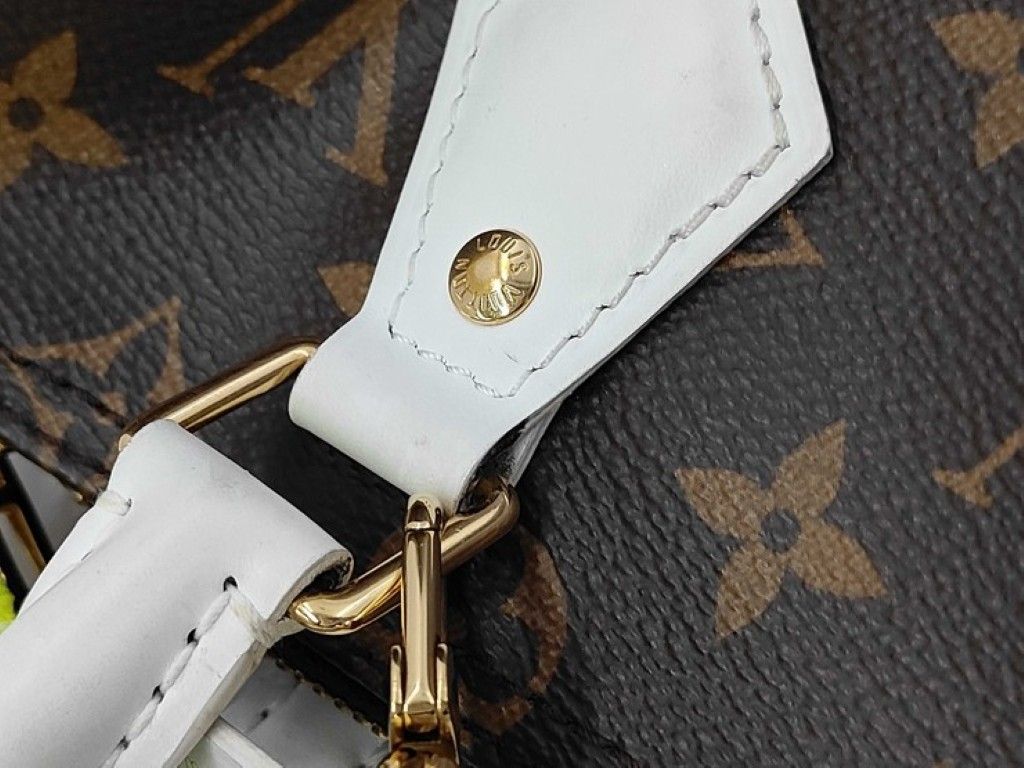 Louis Vuitton Speedy Bandouliere 25 Brown White Monogram 2-Way Shoulder Bag Mini — view 8