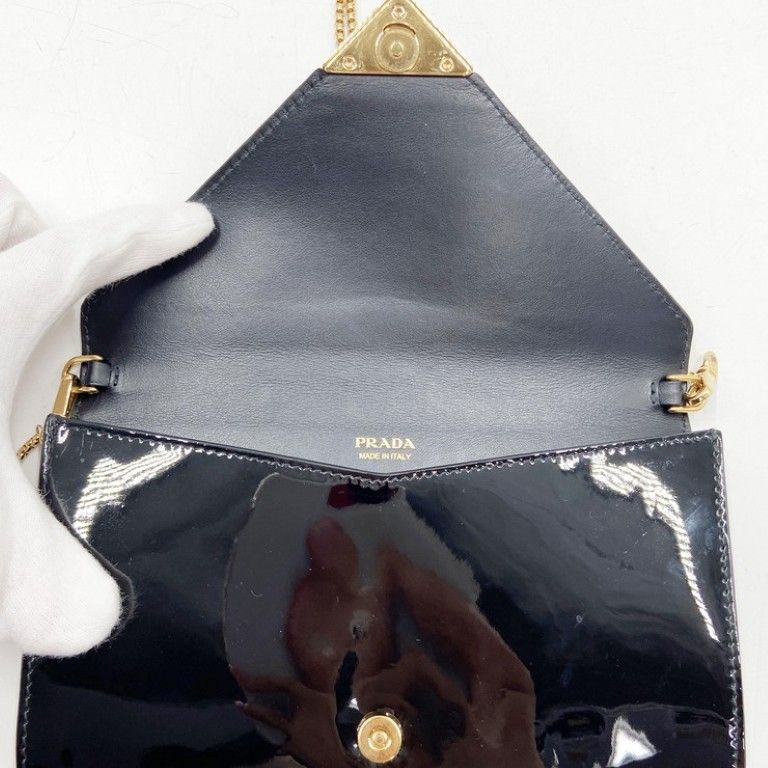Prada Shoulder Bag Triangle Togo Black Patent Chain Gold — view 7