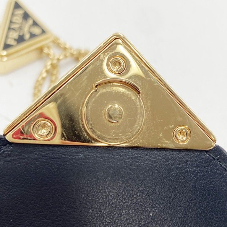 Prada Shoulder Bag Triangle Togo Black Patent Chain Gold — view 6