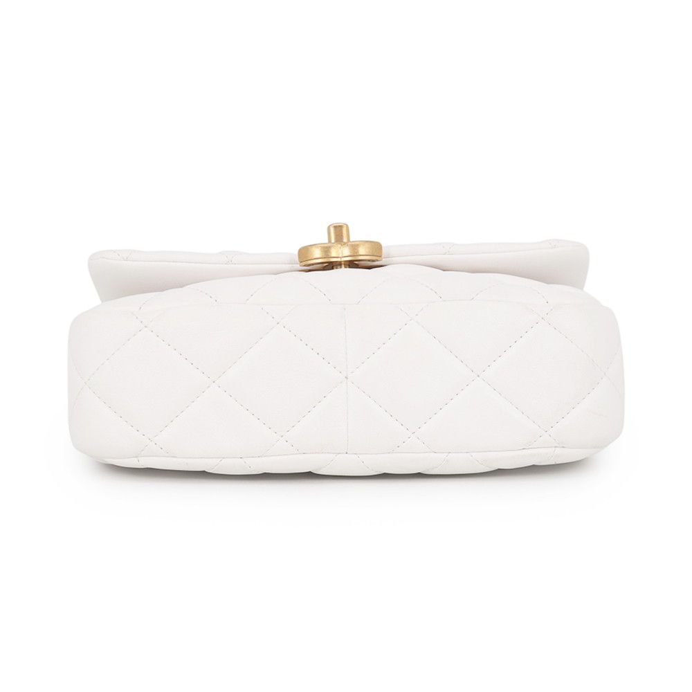 Chanel Chain Shoulder Bag Small Quilted CC Logo Lambskin White — view 3
