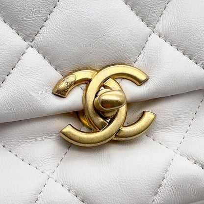 Chanel Chain Shoulder Bag Small Quilted CC Logo Lambskin White — view 6
