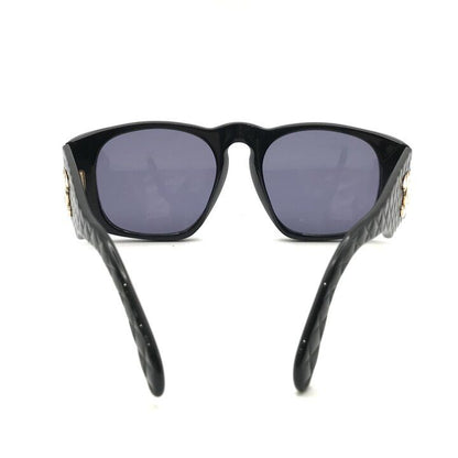 Chanel CC Logo Quilted Sunglasses Eyewear Black — view 4