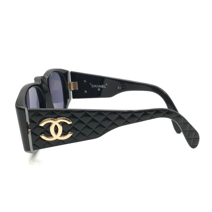 Chanel CC Logo Quilted Sunglasses Eyewear Black — view 5