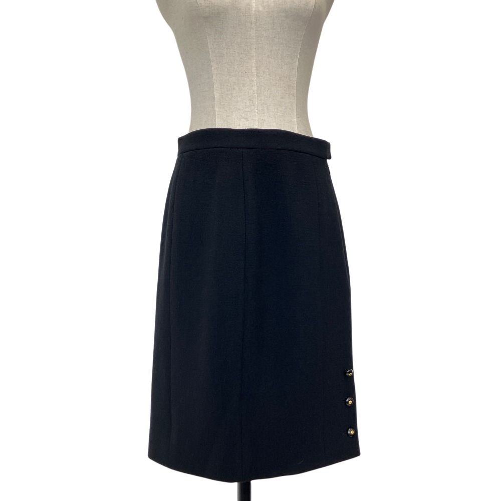 Chanel 95A Vintage CC Logo Button Tweed Jacket Skirt Set 38 Black — view 8