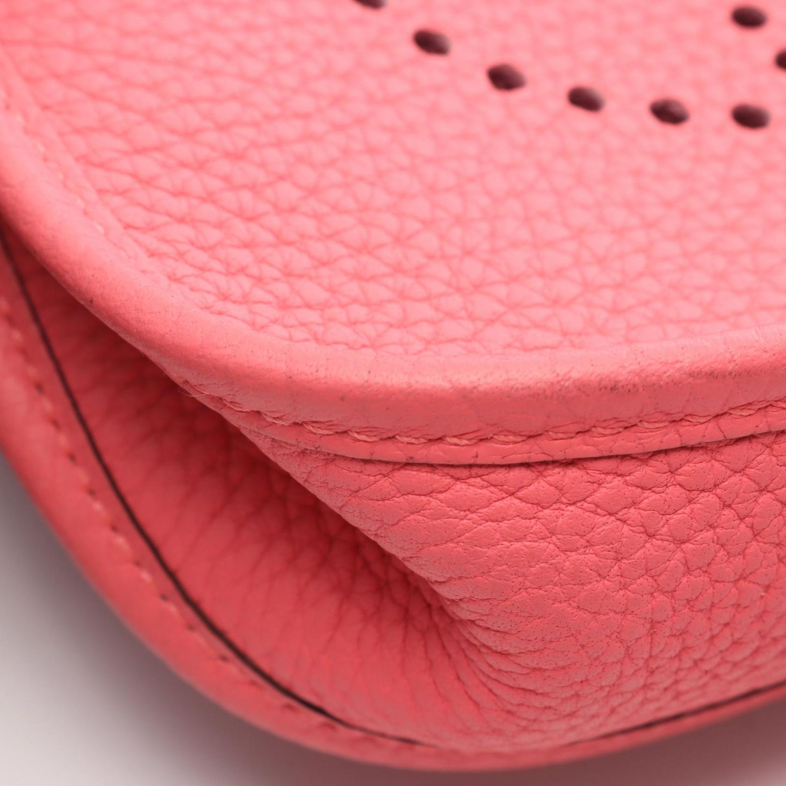 Hermes Shoulder Bag Evelyne TPM Amazon Rose Azalea Leather TPM — view 7