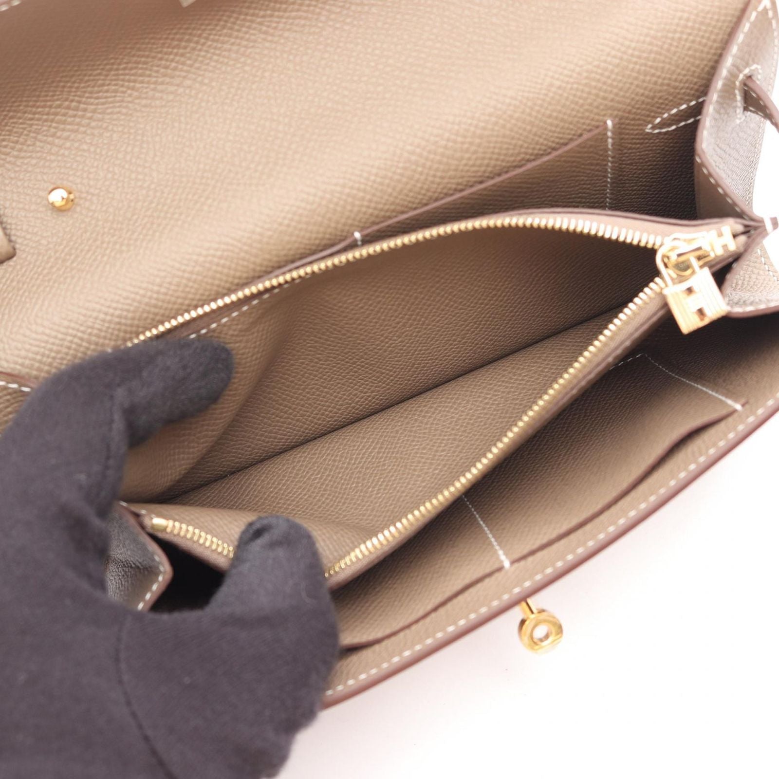 Hermes Shoulder Bag Kelly To Go Etoupe Leather — view 4