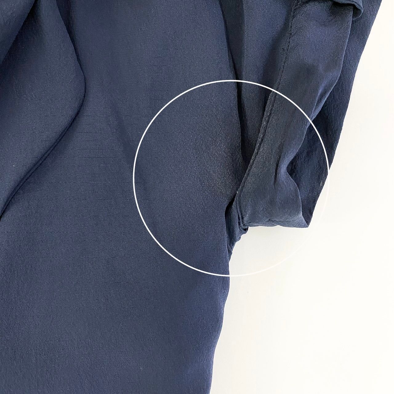 Gucci Short Sleeve Ribbon Dress Knee Length Neck Antiqu Button 42 Navy — view 8