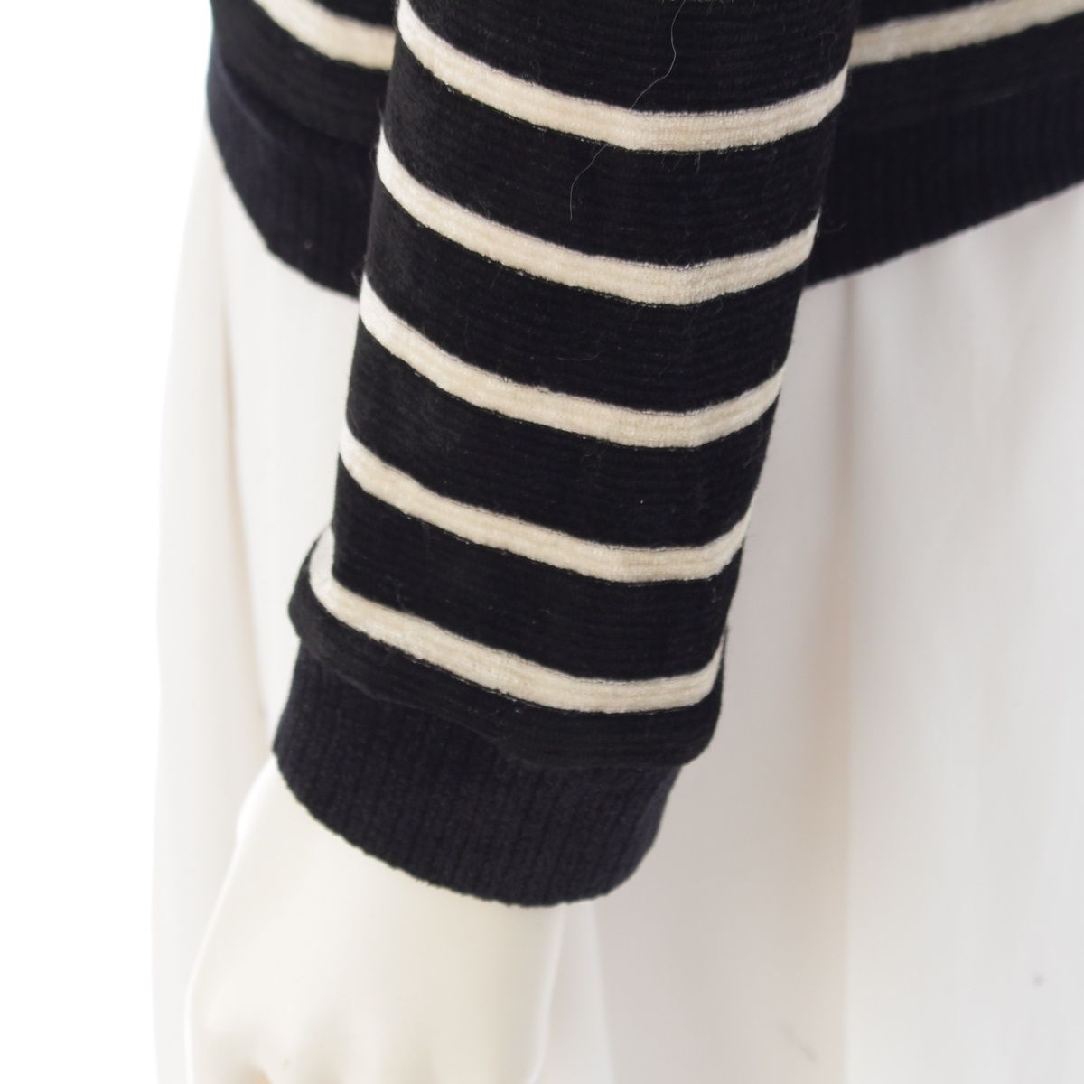 Saint Laurent YSL Logo Border Top Long Sleeve Top Black White XS — view 7