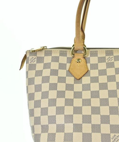 Louis Vuitton Handbag Ivory — view 6