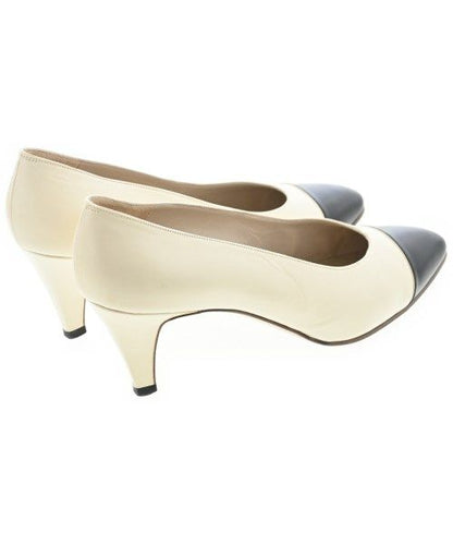 Chanel Pumps Heel White — view 2