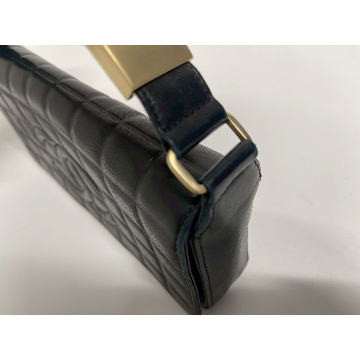 Chanel Shoulder Bag Chocolate Bar — view 4