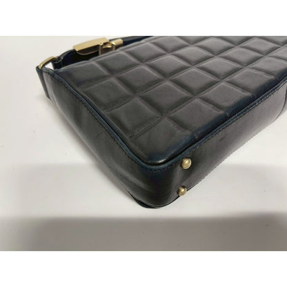 Chanel Shoulder Bag Chocolate Bar — view 7