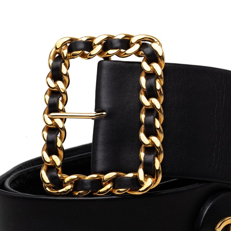 Chanel CC Logo Chain Buckle Belt 93 Black Gold Lambskin Plated — view 6