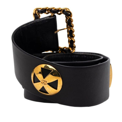 Chanel CC Logo Chain Buckle Belt 93 Black Gold Lambskin Plated — view 3