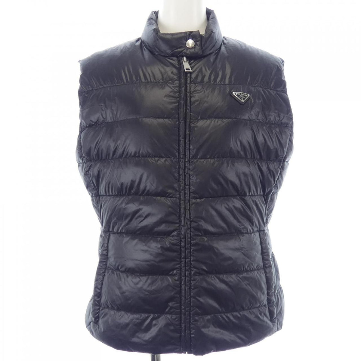 Prada Ar0 Down Vest