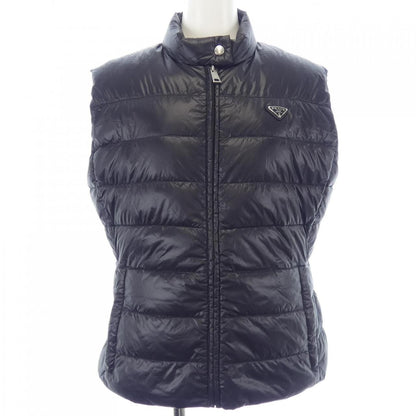 Prada Ar0 Down Vest