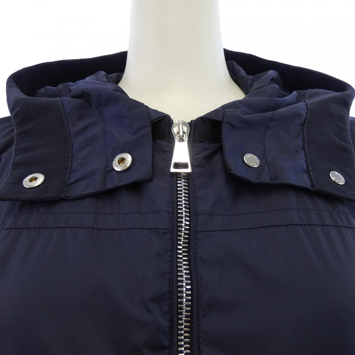 Moncler Lotus Jacket Navy — view 5