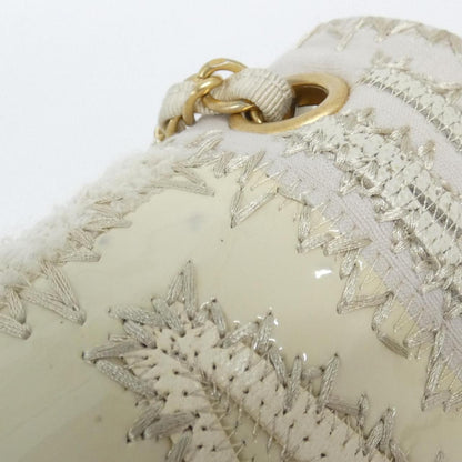 Chanel Shoulder Bag Ivory — view 4