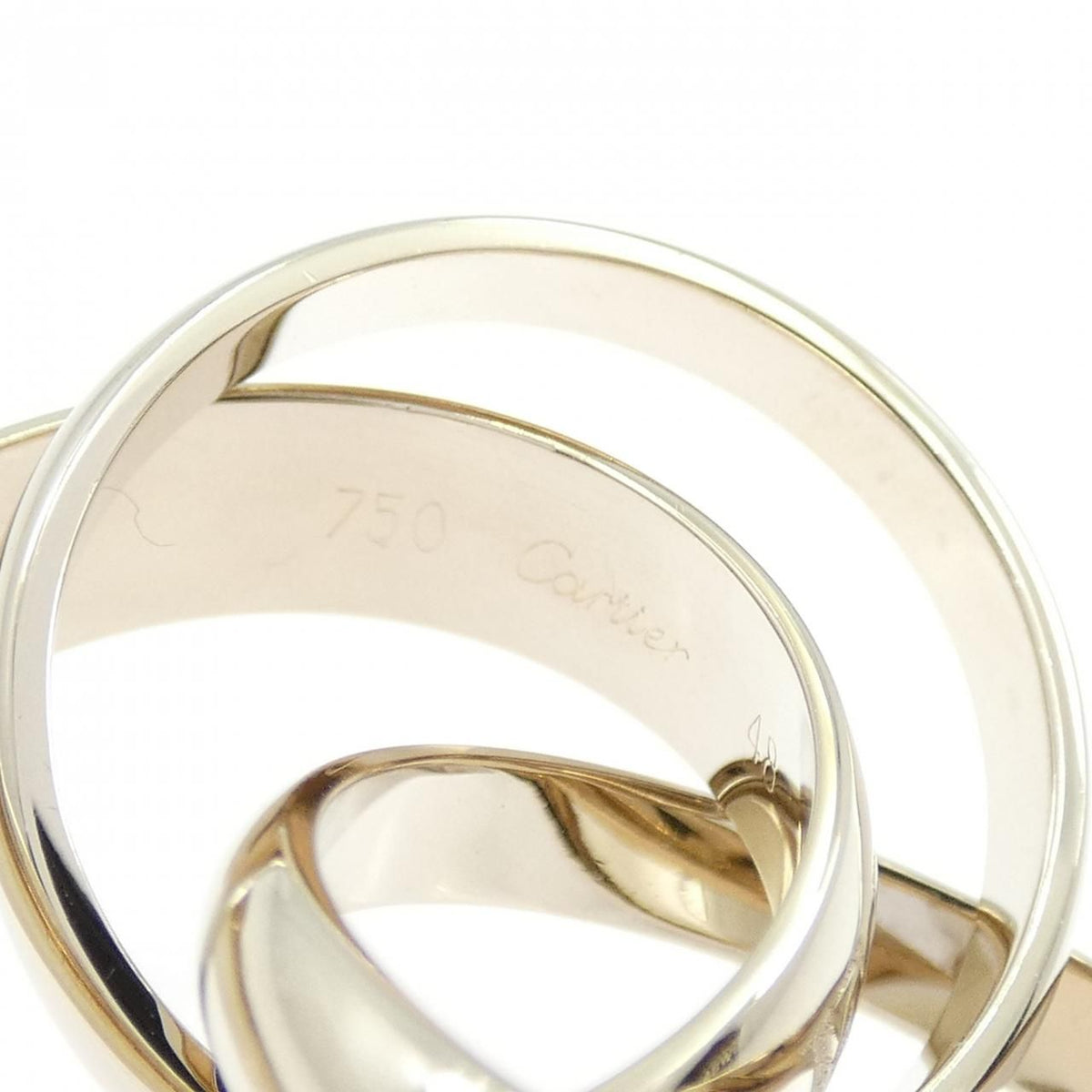 Cartier Trinity X'mas Limited Ring — view 4