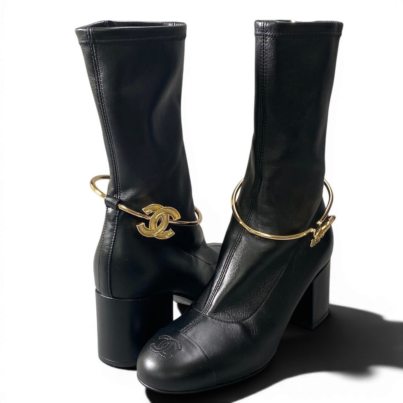 Chanel Cruise CC Logo Metal Ring Leather Boots Black 36.5 — view 2