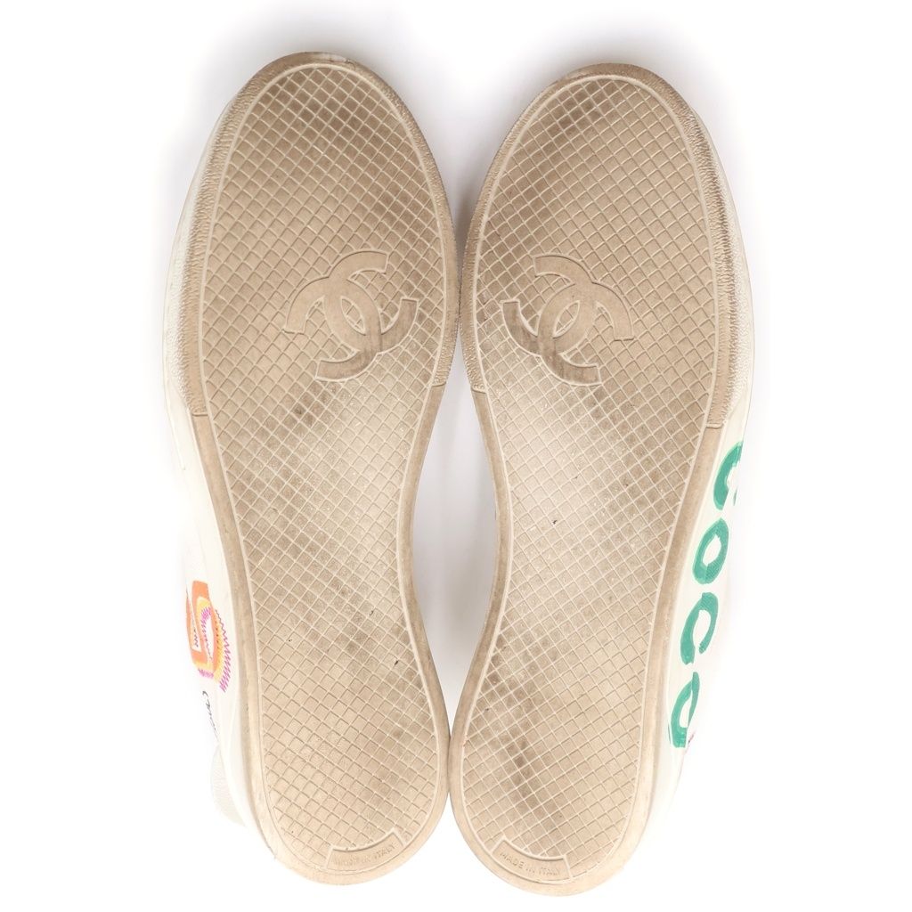 Chanel Pharrell Williams CC Logo Paint Sneaker — view 5