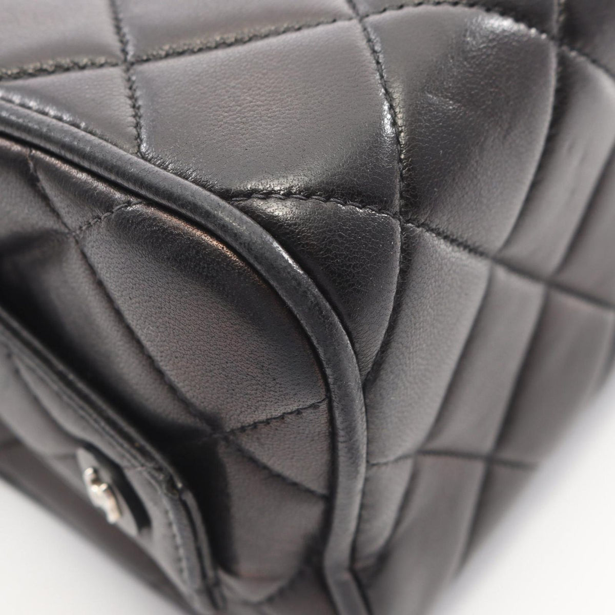 Chanel Handbag Quilted Black Lambskin — view 8