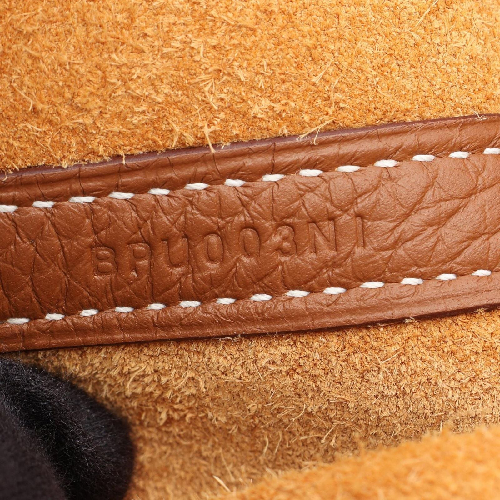 Hermes Handbag Picotin Lock PM Gold Leather — view 5