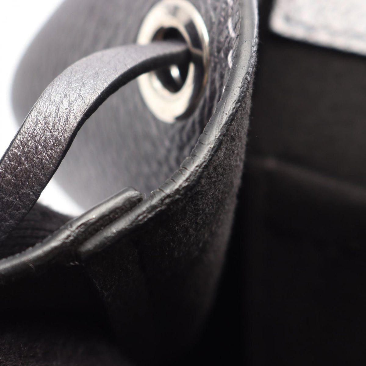 Louis Vuitton Backpack Lockme Metallic Gray Leather — view 6