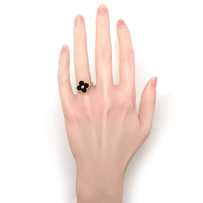 Van Cleef & Arpels Ring Vintage Alhambra Onyx Point Diamond 18K Yellow Gold — view 8