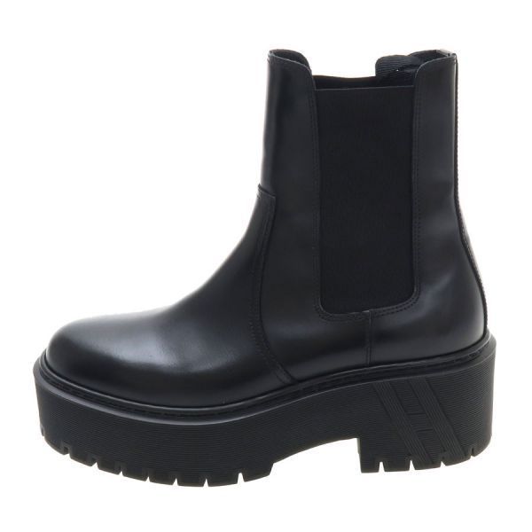 Hermes Boots Hallow Black — view 2